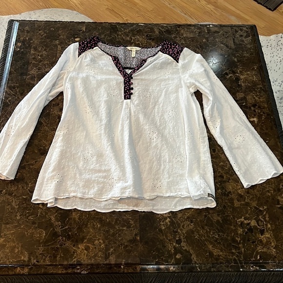Matilda Jane Tops - XL Matilda Jane very cute light weight white top   A433